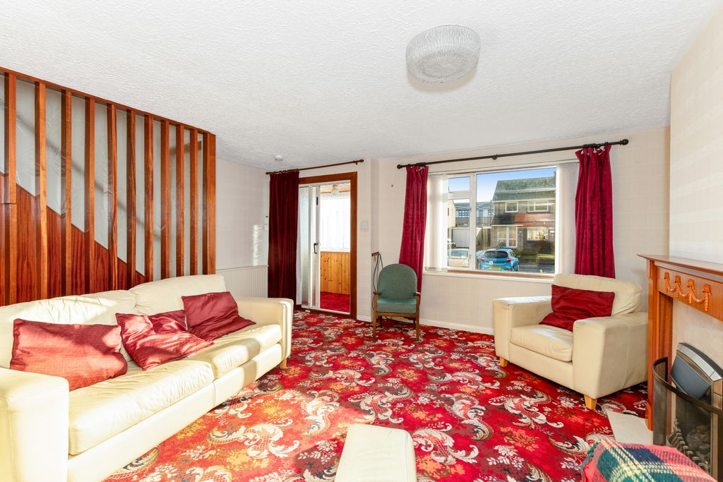 Property photo 2 of 19 Property Image 2