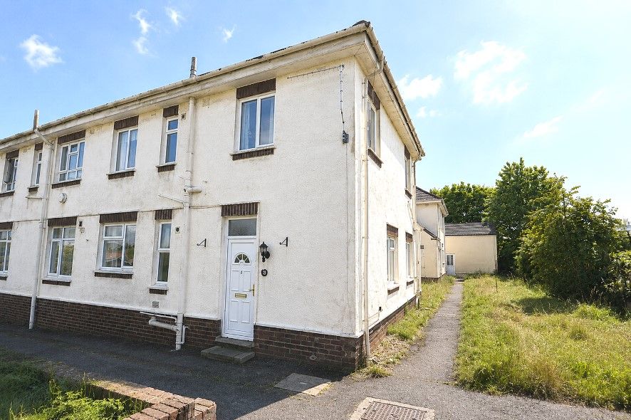 Property photo 1 of 5