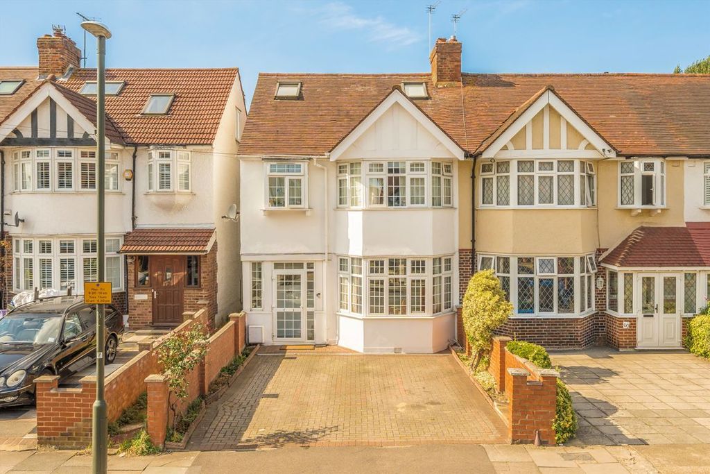 Property photo 1 of 7