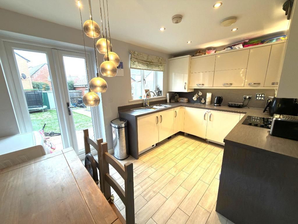 Property photo 3 of 8 Photo 3