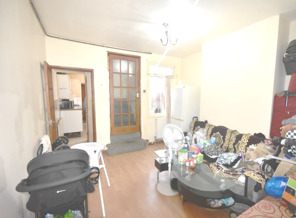 Property photo 2 of 7