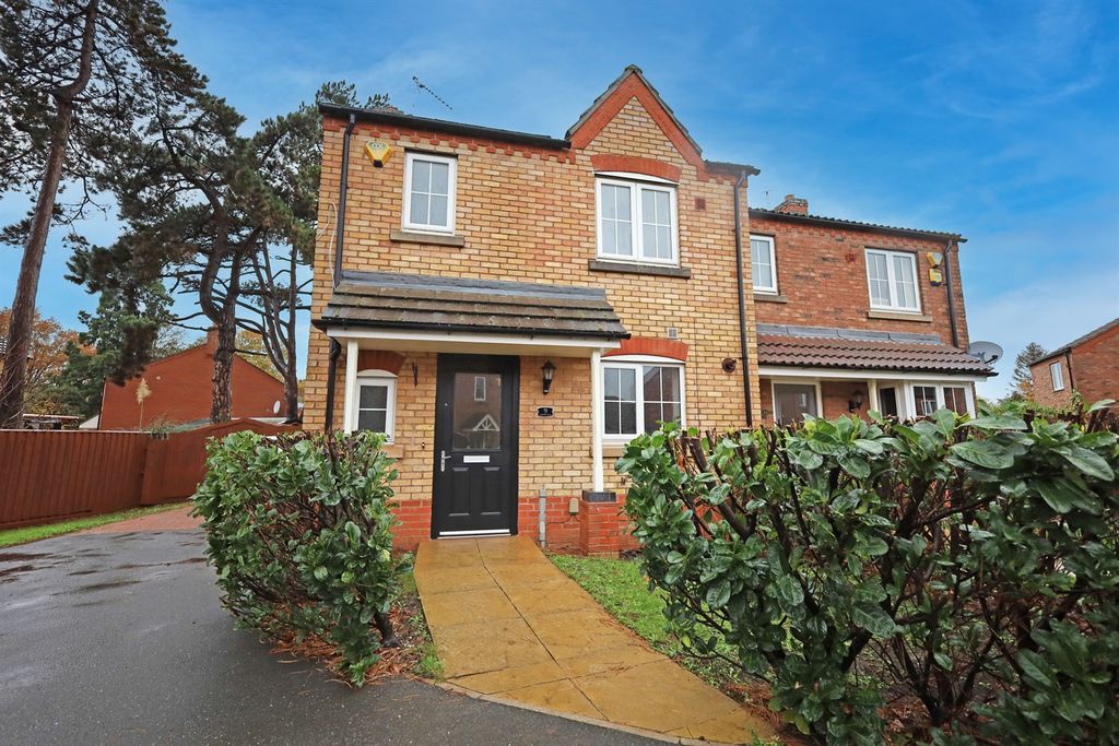 Property photo 1 of 11 (Main)