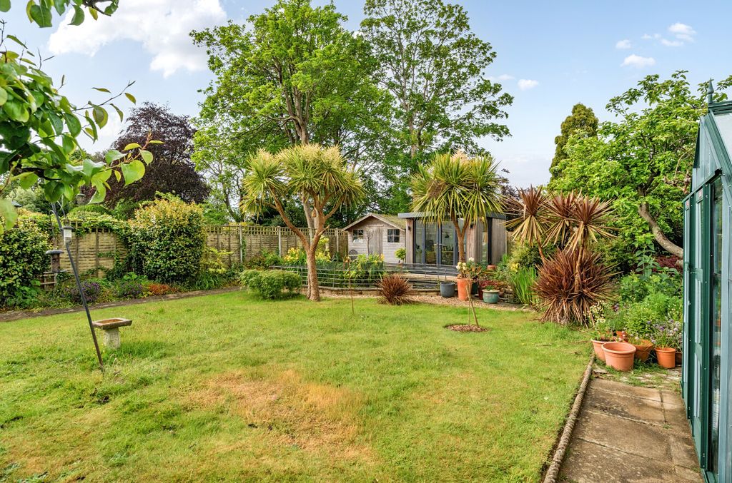 Property photo 3 of 18