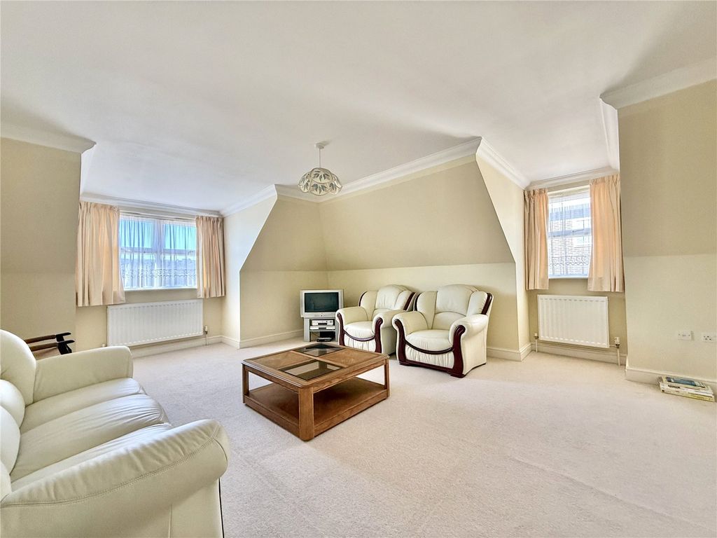 Property photo 2 of 11 Picture No. 07