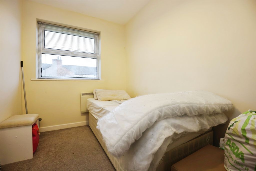 Additional image 11 of 2 bed flat for saleCambridge Street, Rugby CV21