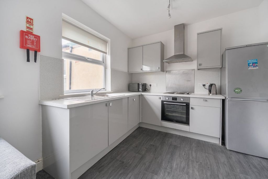 Property photo 3 of 19 Picture No. 20