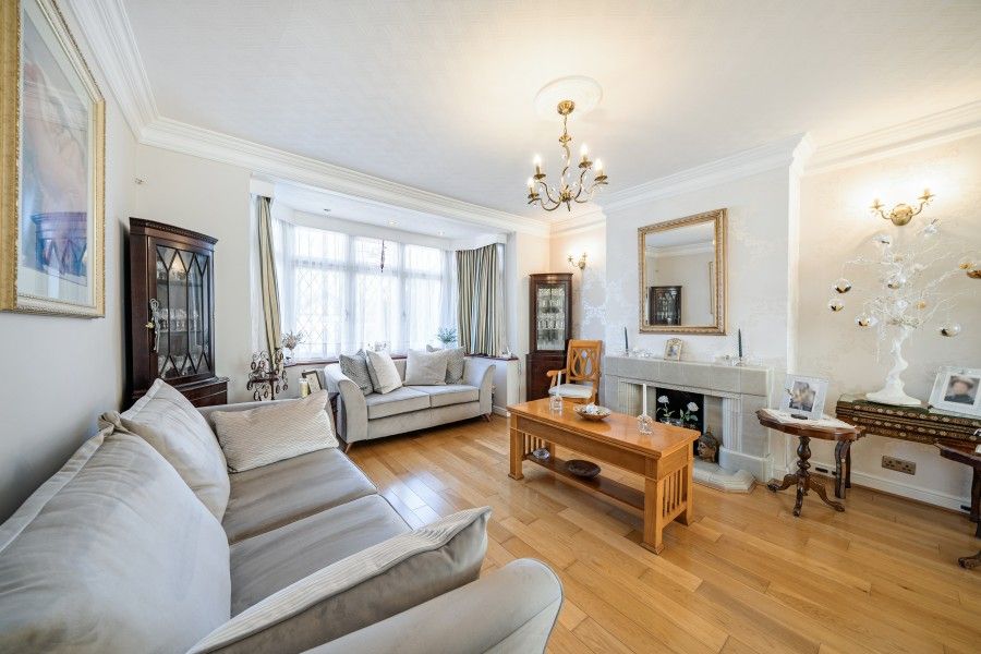 Property photo 3 of 13