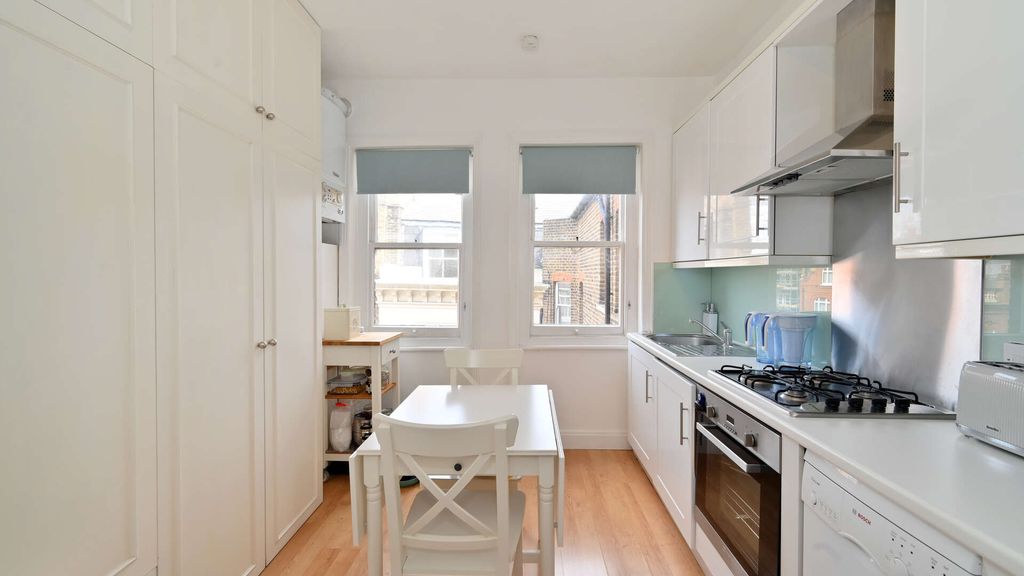 Property photo 3 of 9