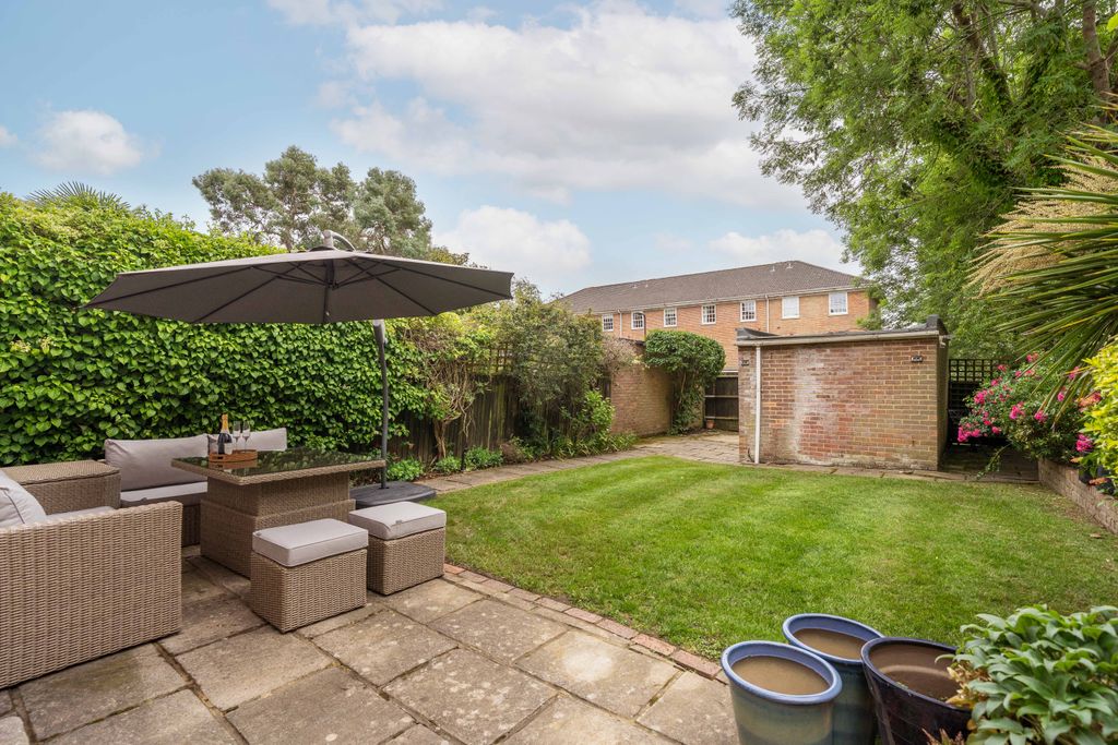 Property photo 3 of 14
