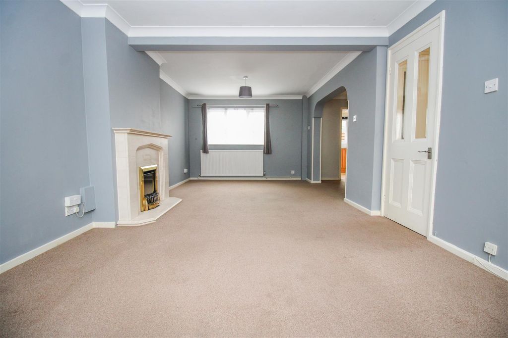 Property photo 2 of 14 Img_5775.Jpg