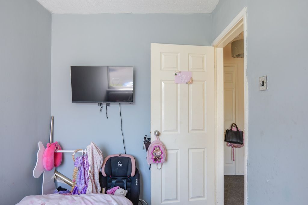 Additional image 10 of 2 bed flat for saleLon Ceiriog, Prestatyn LL19