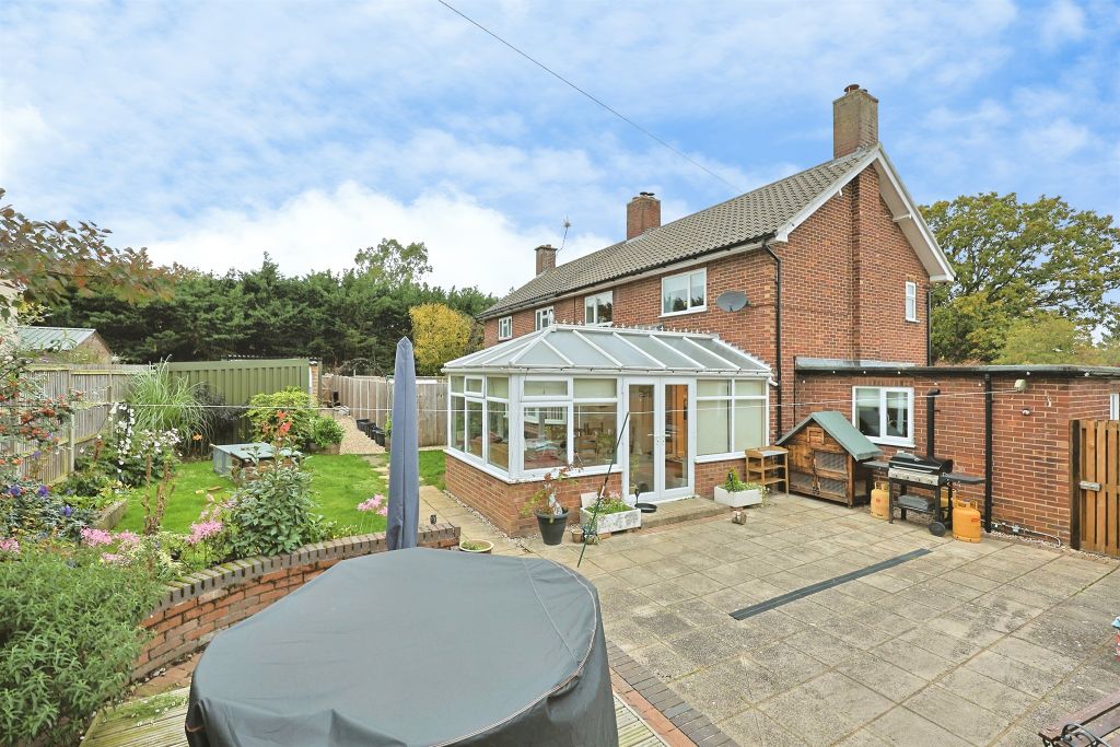 Property photo 2 of 19