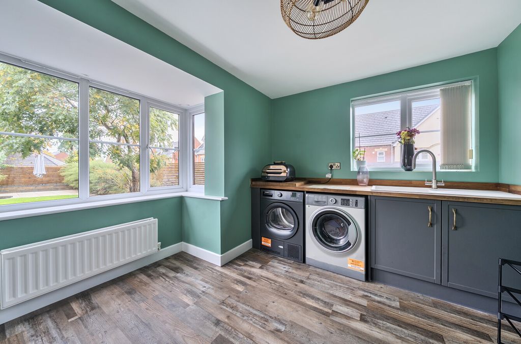 Additional image 6 of 5 bed detached house for saleUpper Well Close, Oswestry SY11