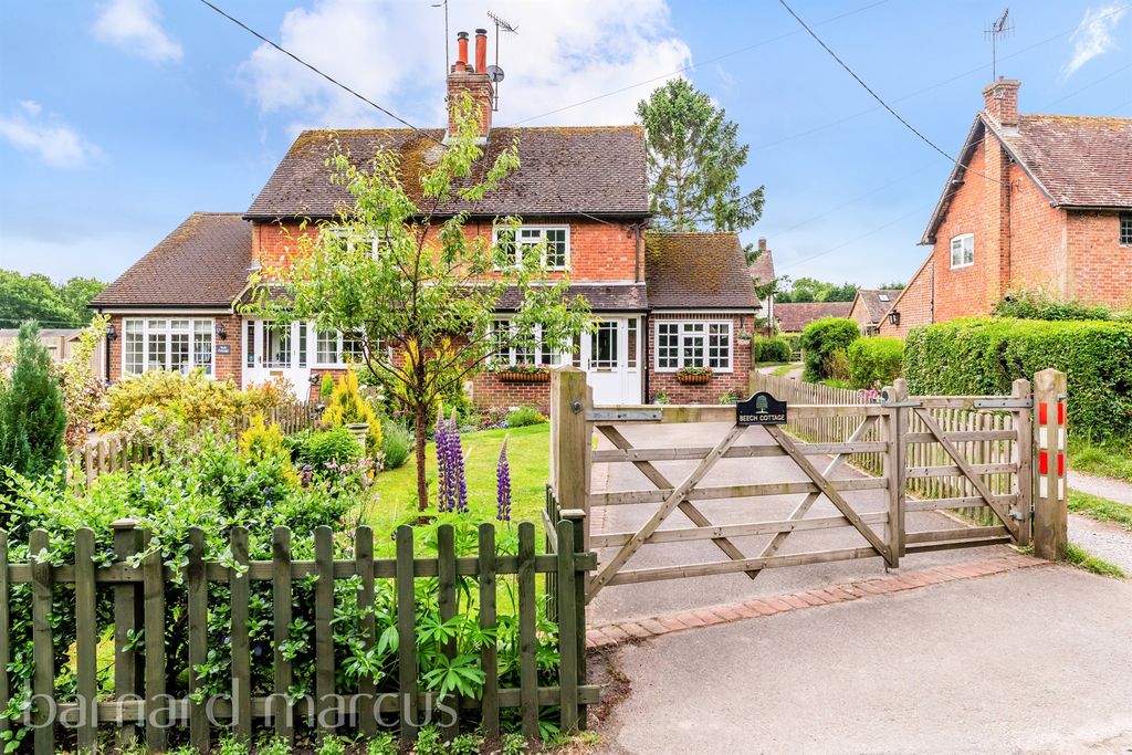 Property photo 2 of 12