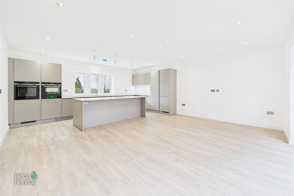 Property photo 2 of 29 The Nursery