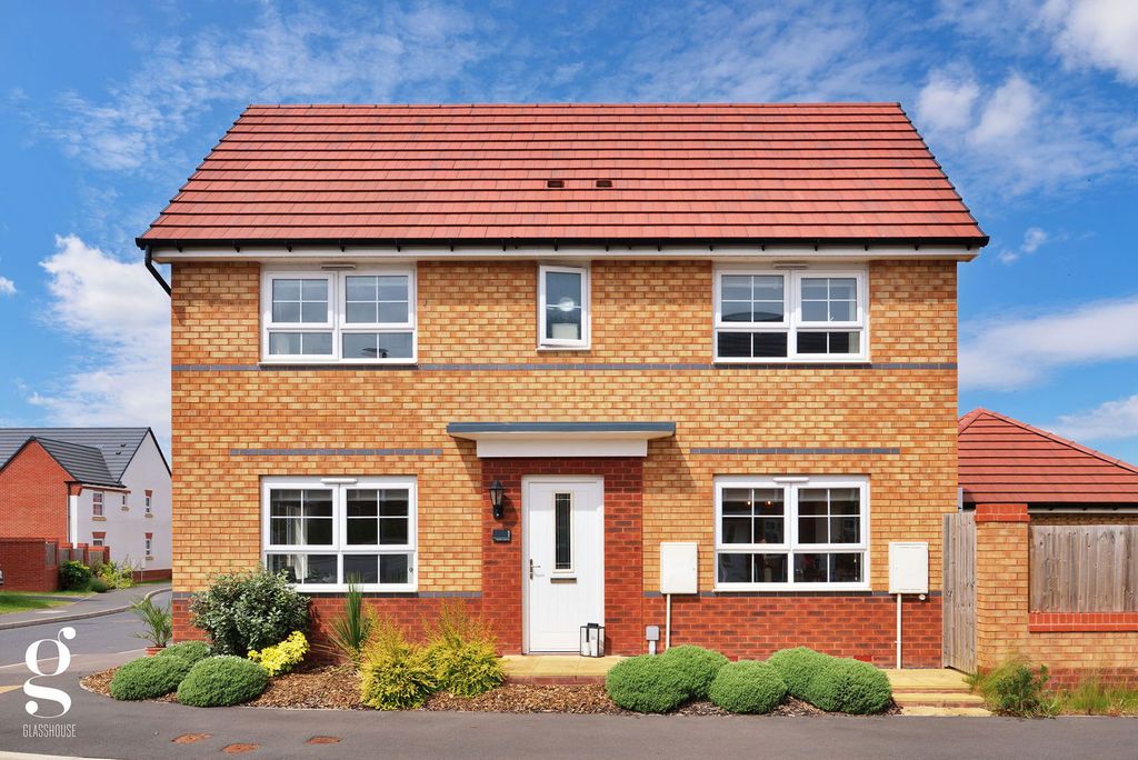 Property photo 1 of 37