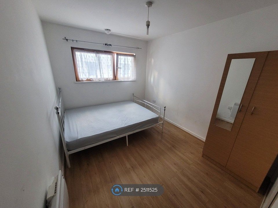 Property photo 3 of 3