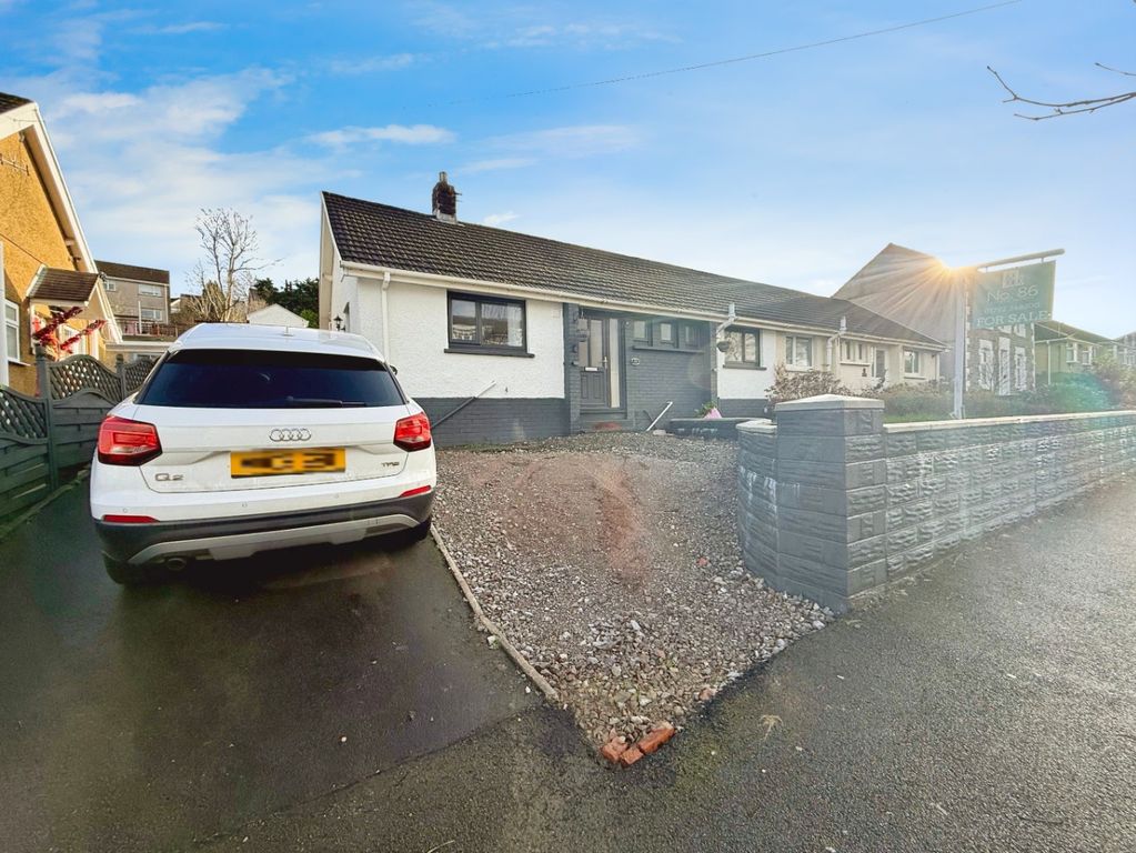 Property photo 2 of 29 4674693