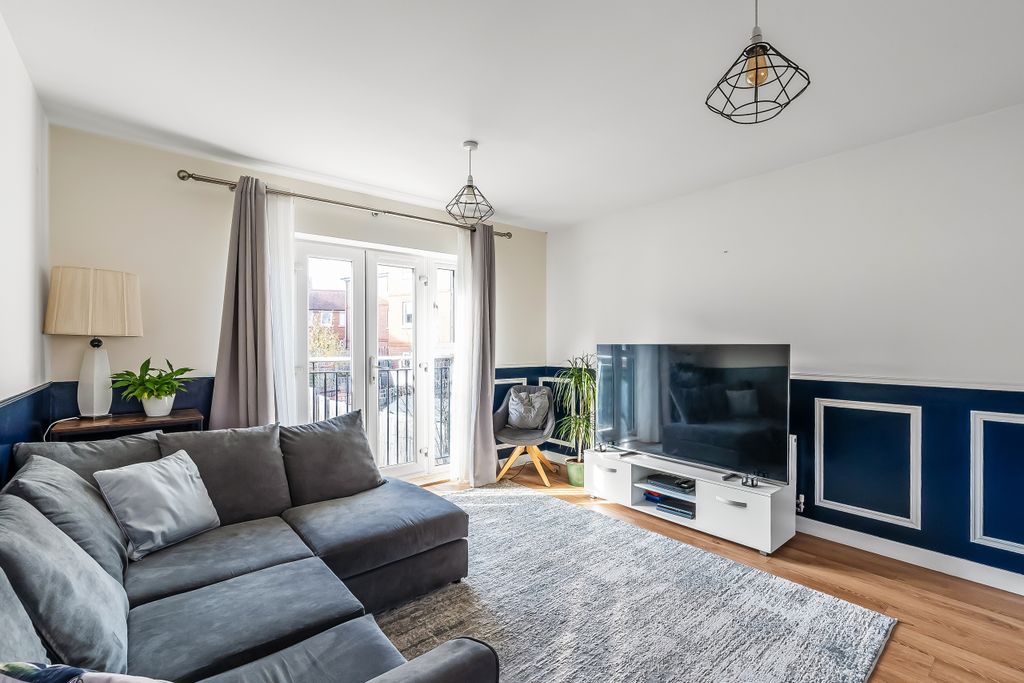 Property photo 3 of 19 Photo 3