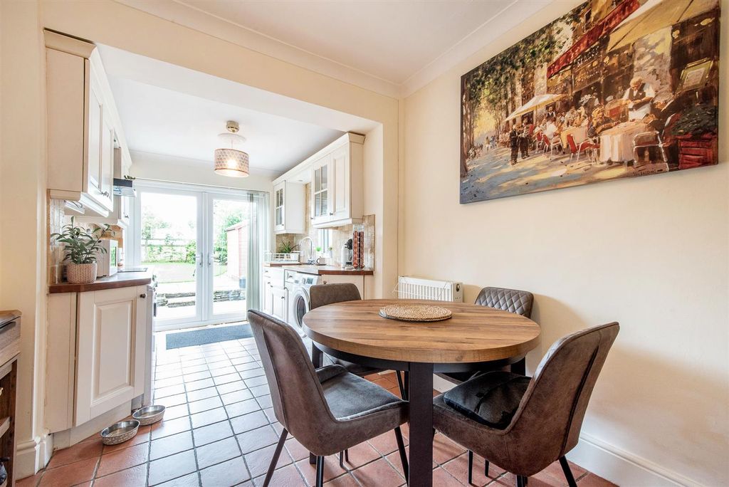 Property photo 3 of 19 Dining Room/Kitchen