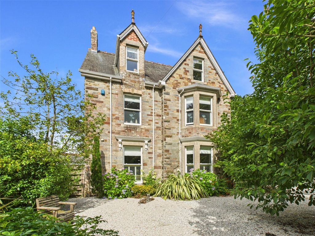 Property photo 1 of 30 Picture No. 10