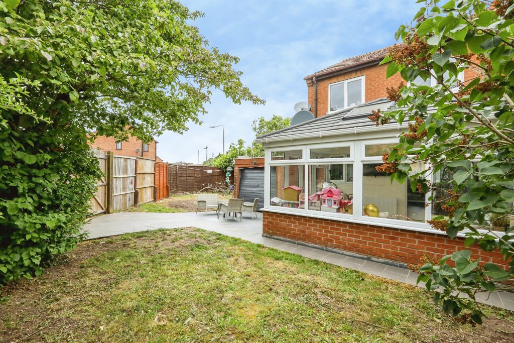 Property photo 2 of 13