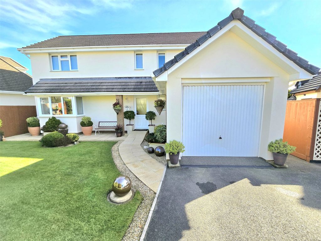 Property photo 1 of 20 1 - Front Elevation
