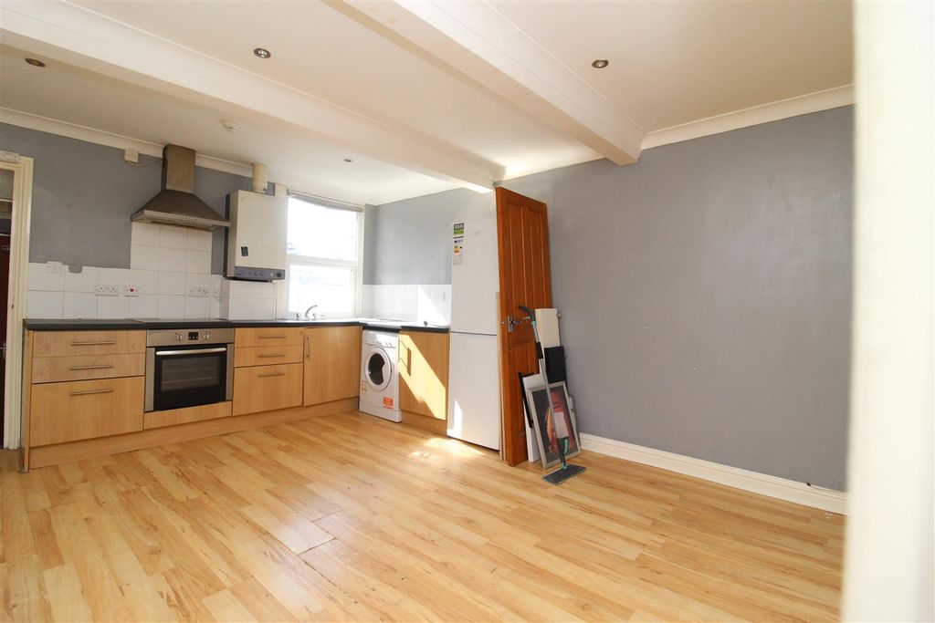Property photo 2 of 6 Img_1877.Jpg