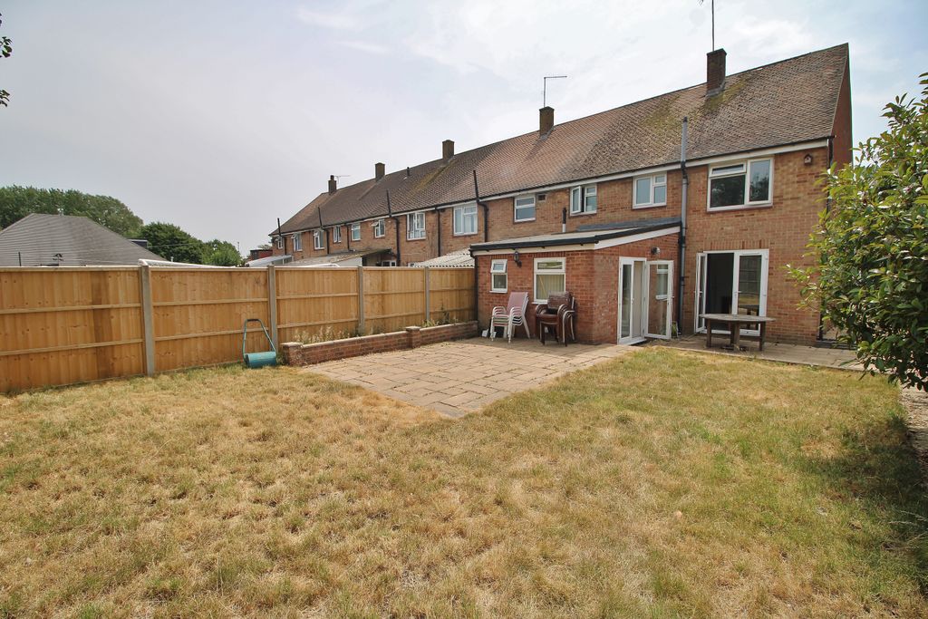 Property photo 2 of 19