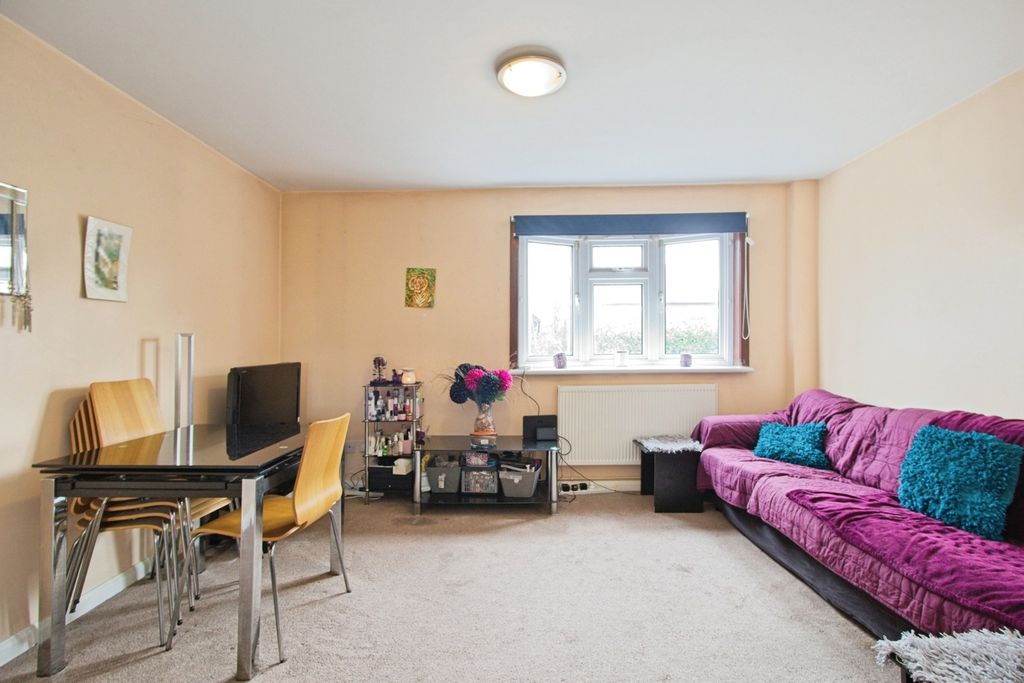 Property photo 2 of 20 Pbox-Img.Jpg