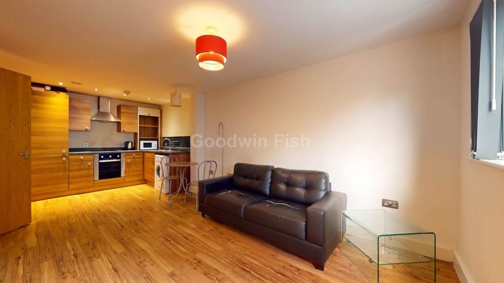 Property photo 2 of 9