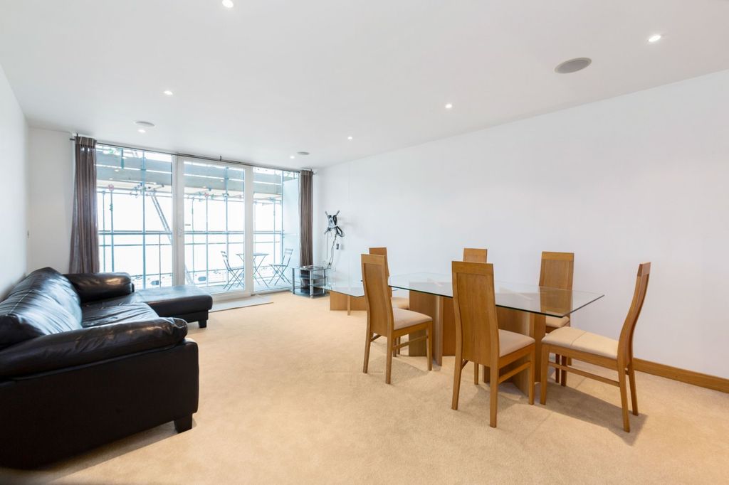 Property photo 1 of 16 Picture No. 25