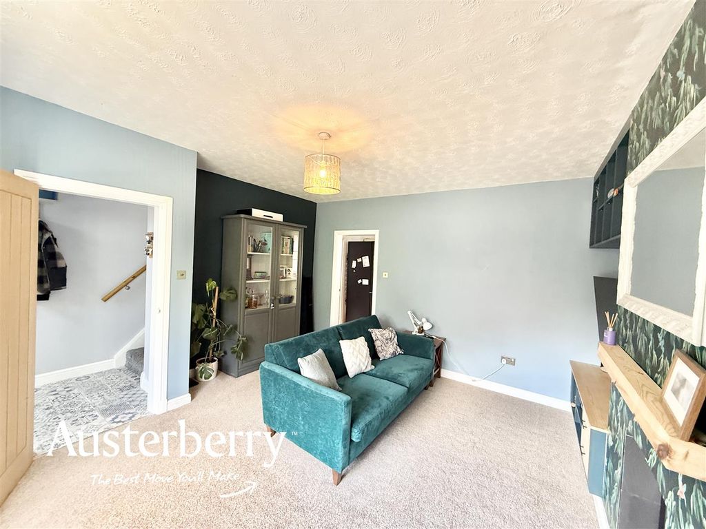 Property photo 3 of 17 Img_9526.Jpg