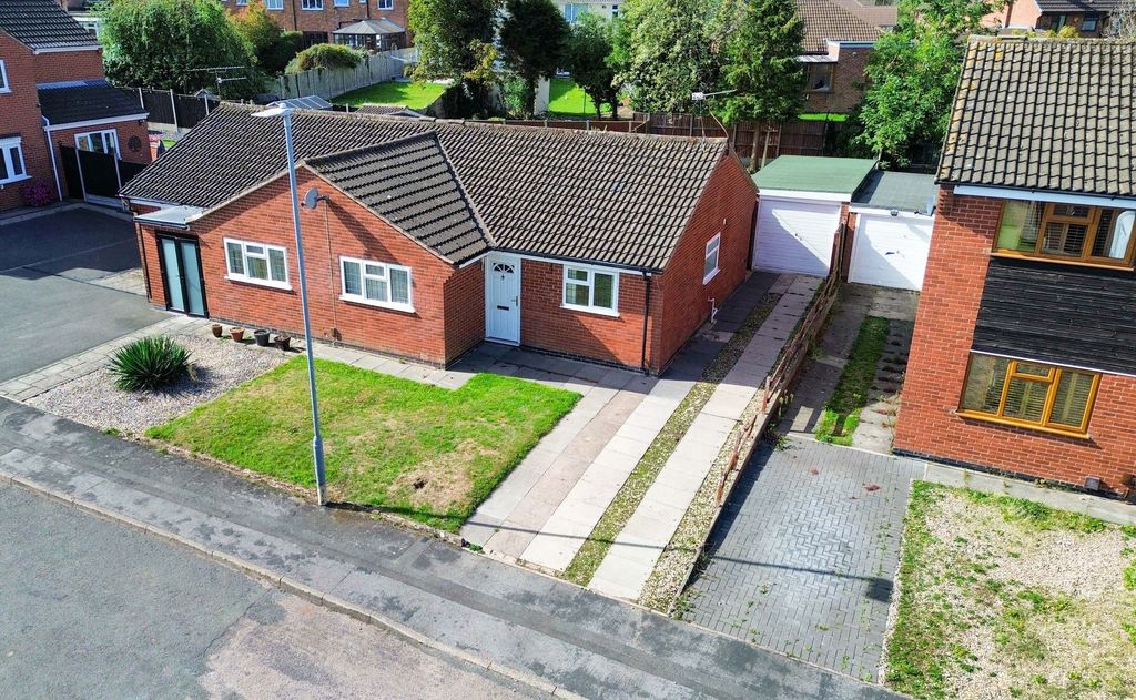 Property photo 1 of 16
