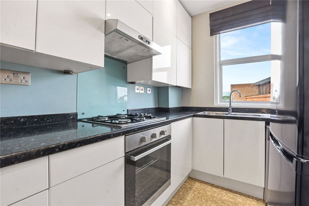 Property photo 2 of 7 Picture No. 05