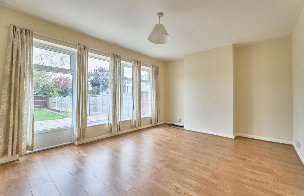 Property photo 2 of 10 Sharpless Road 4.Jpg