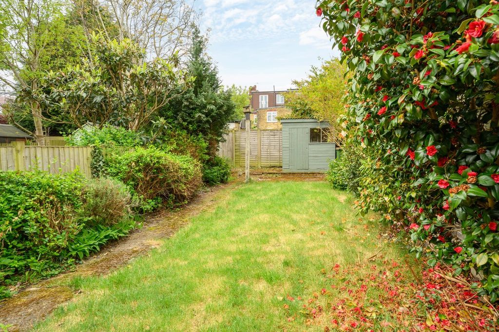 Property photo 2 of 12
