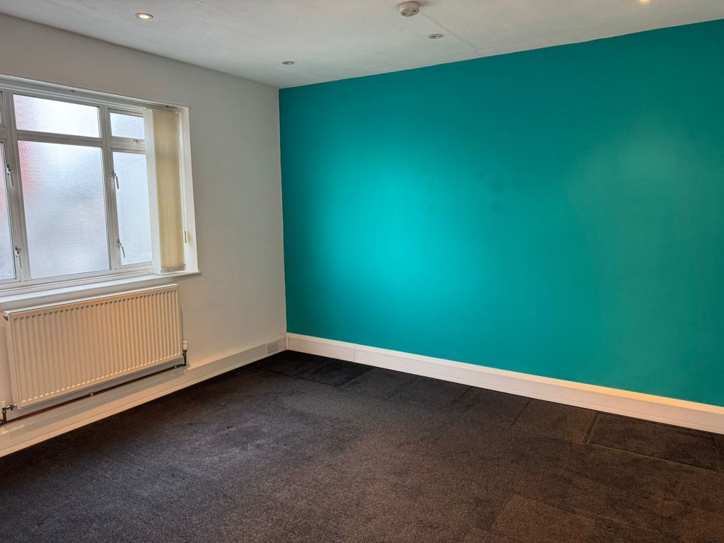 Property photo 2 of 5 Photo 8