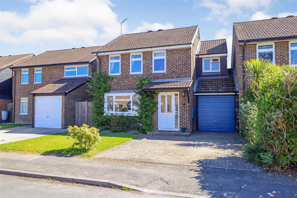 Property photo 1 of 21