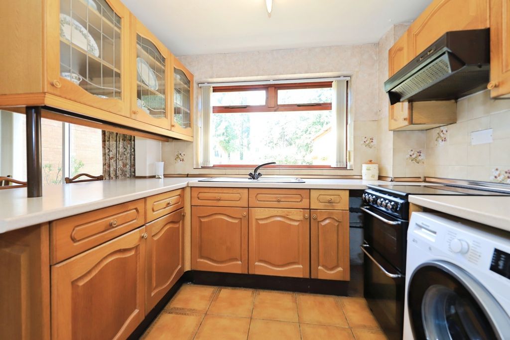 Property photo 2 of 13 Photo
