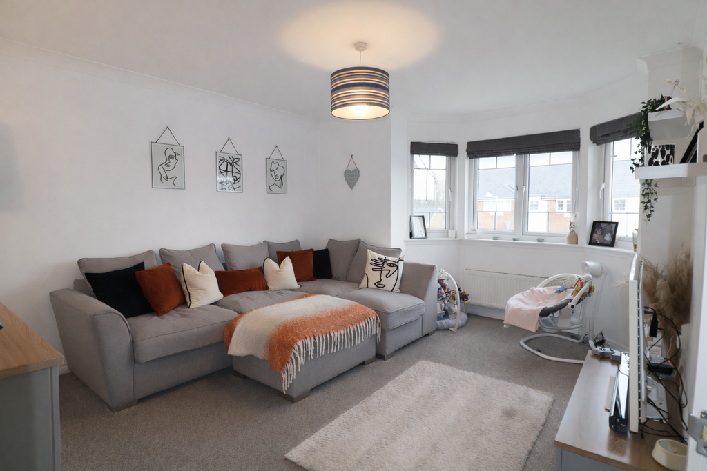 Property photo 2 of 11