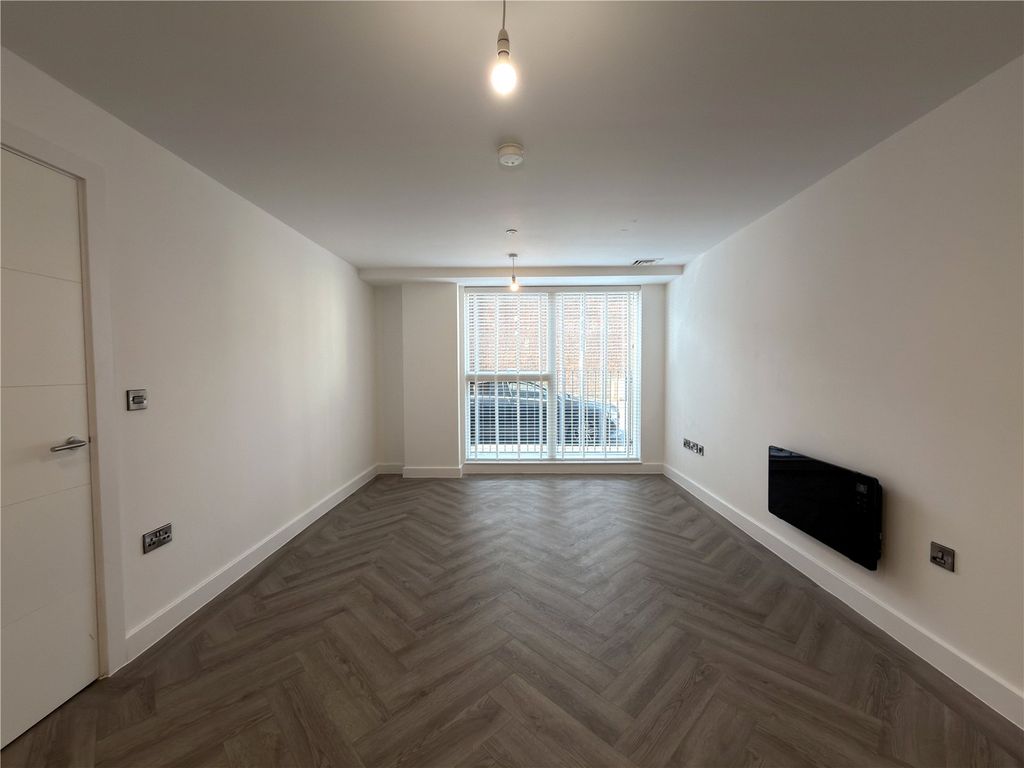 Property photo 3 of 13 Picture No. 13