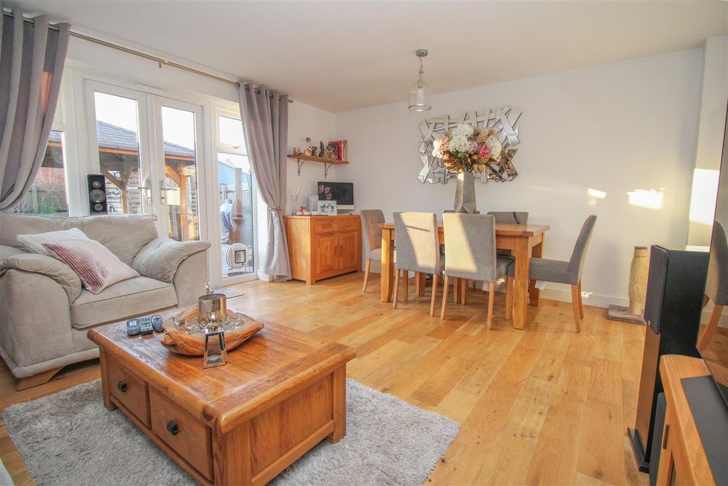 Property photo 2 of 17 Img_0131.Jpg