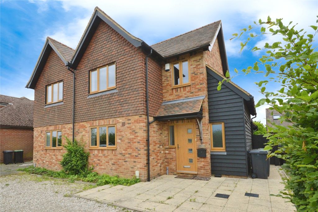 Property photo 1 of 22 Picture No. 37