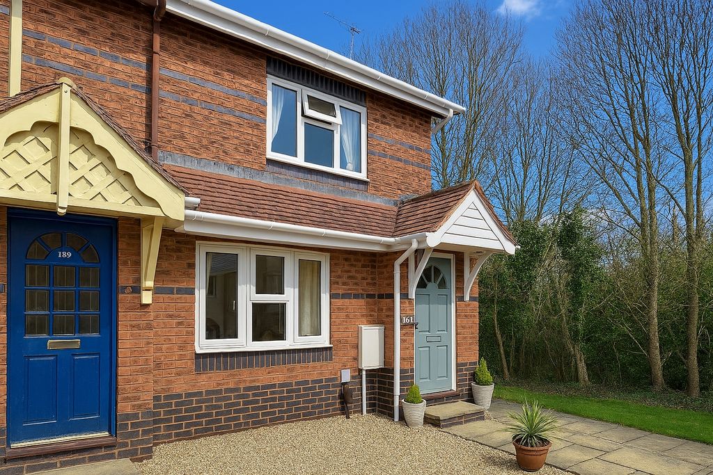 Property photo 1 of 8 Front