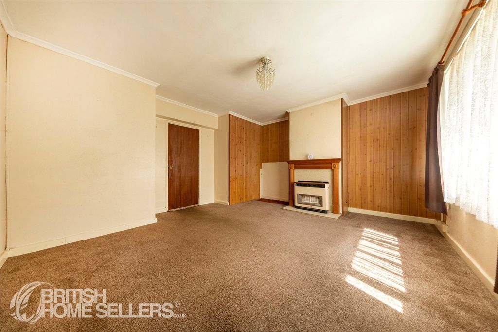 Property photo 3 of 15 Picture No. 05