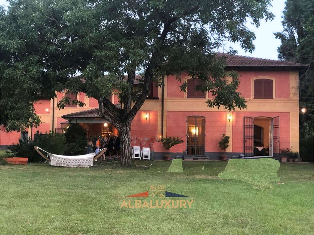 Property photo 1 of 47