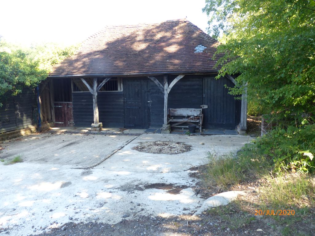 Property photo 2 of 16