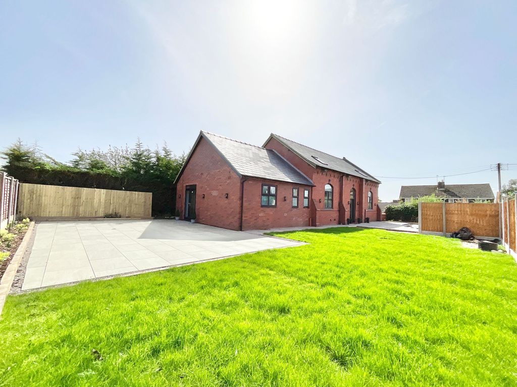 Property photo 1 of 31