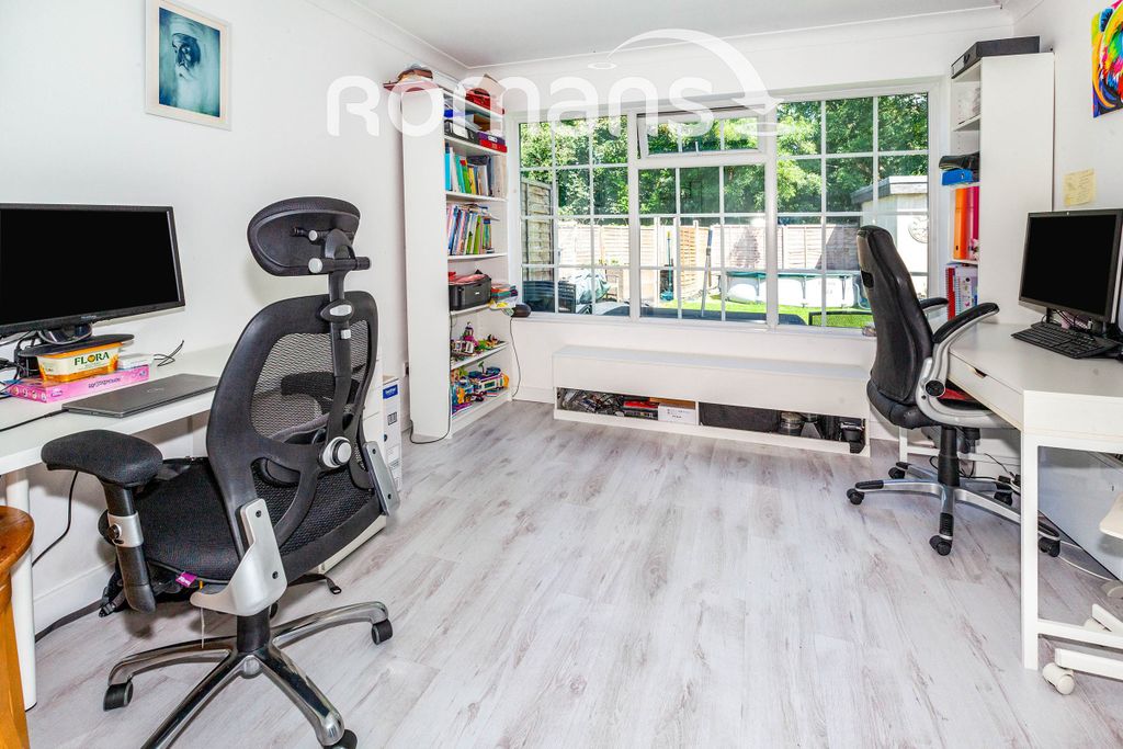 Property photo 3 of 10 Property Image